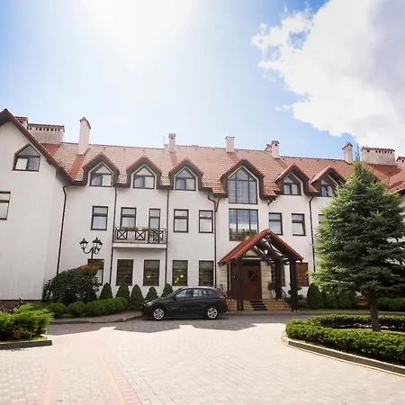 Hotel Zoloto Karpat 3*