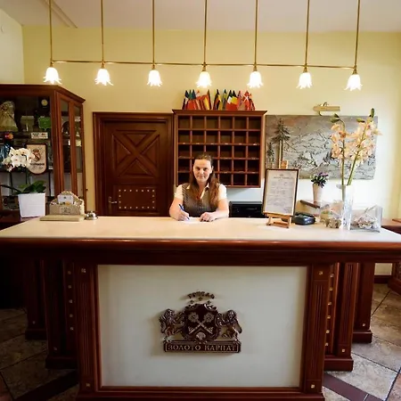 Zoloto Karpat Hotel
