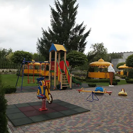 Hotel Zoloto Karpat 3*