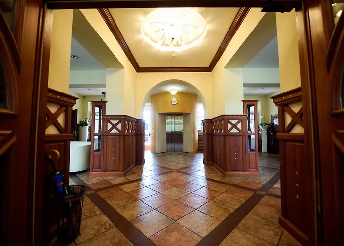 Hotel Zoloto Karpat 3*