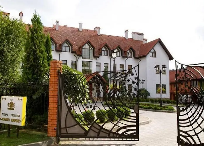 Hotel Zoloto Karpat 3*