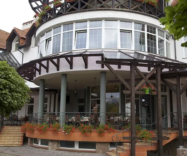 Hotel Zoloto Karpat 3*