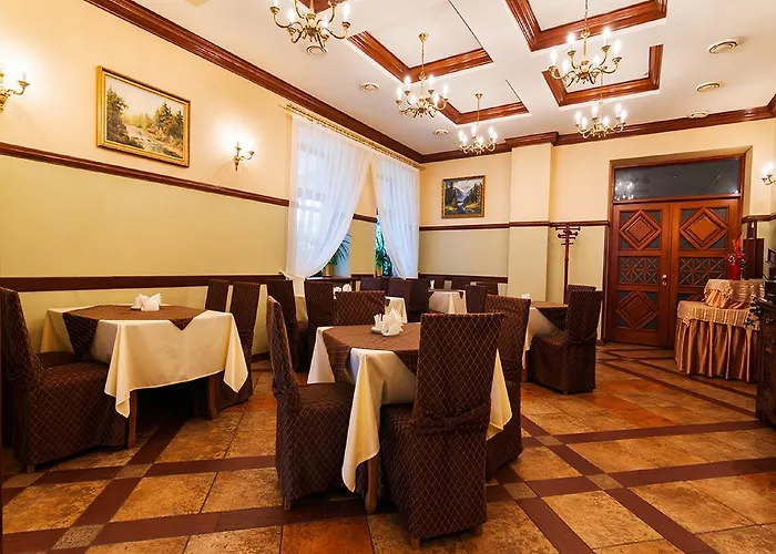 Zoloto Karpat 3* Στρίι
