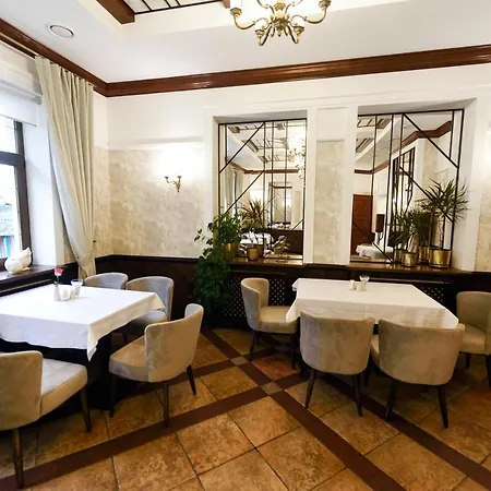 Zoloto Karpat Hotel 3*