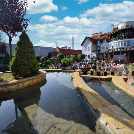 Hotel Zoloto Karpat 3*