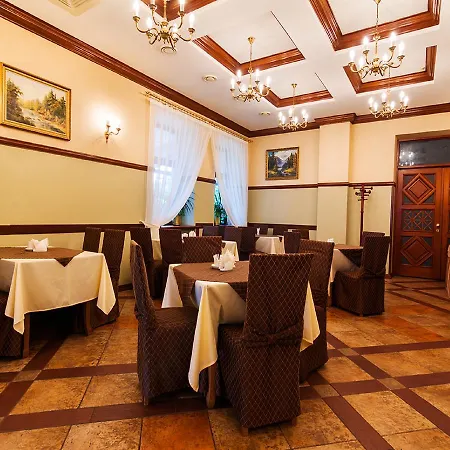 Zoloto Karpat 3* Stryi